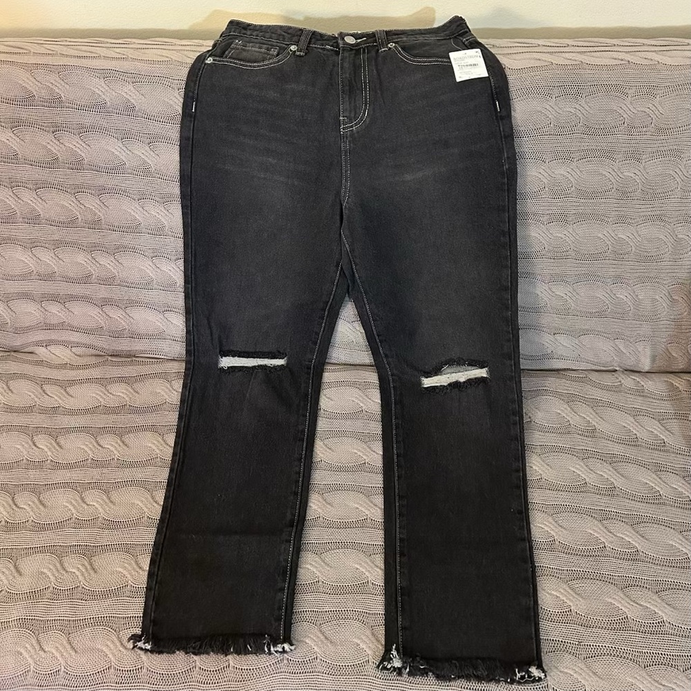 Black Distressed Women's Jeans